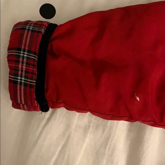 Red Coat 🧥 - Picture 2 of 5